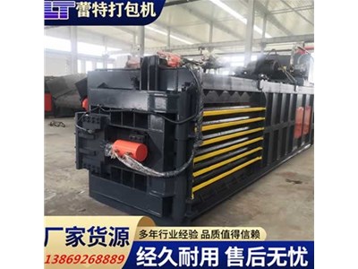 秸稈打（dǎ）包機按捆型分類（田間主流）