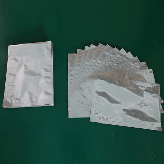 鋁（lǚ）箔（bó）袋